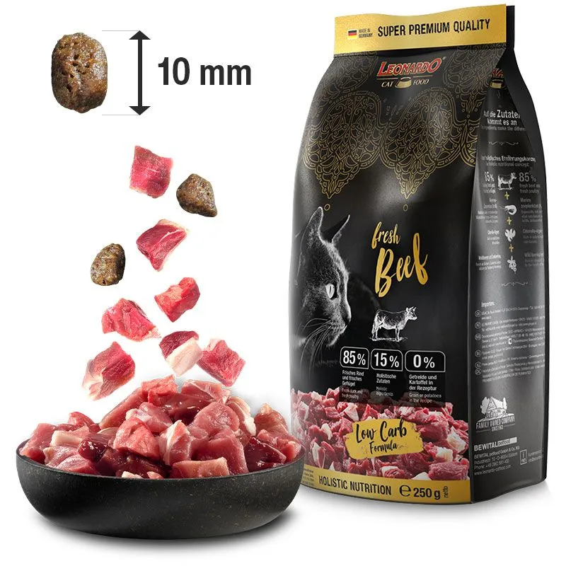 LEONARDO SUAUGUSIŲ SVIEŽIA JAUZIENA 4KG - BEGRAUDU SAUSOJI MAISTO KATĖMS SU JAUZIENA IR PAUŠTININKYSTĖS MĖSA